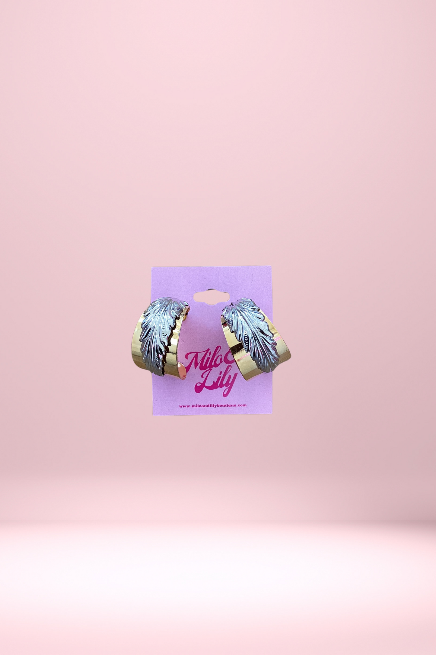 VINTAGE Feather Hoop Earrings - Gold