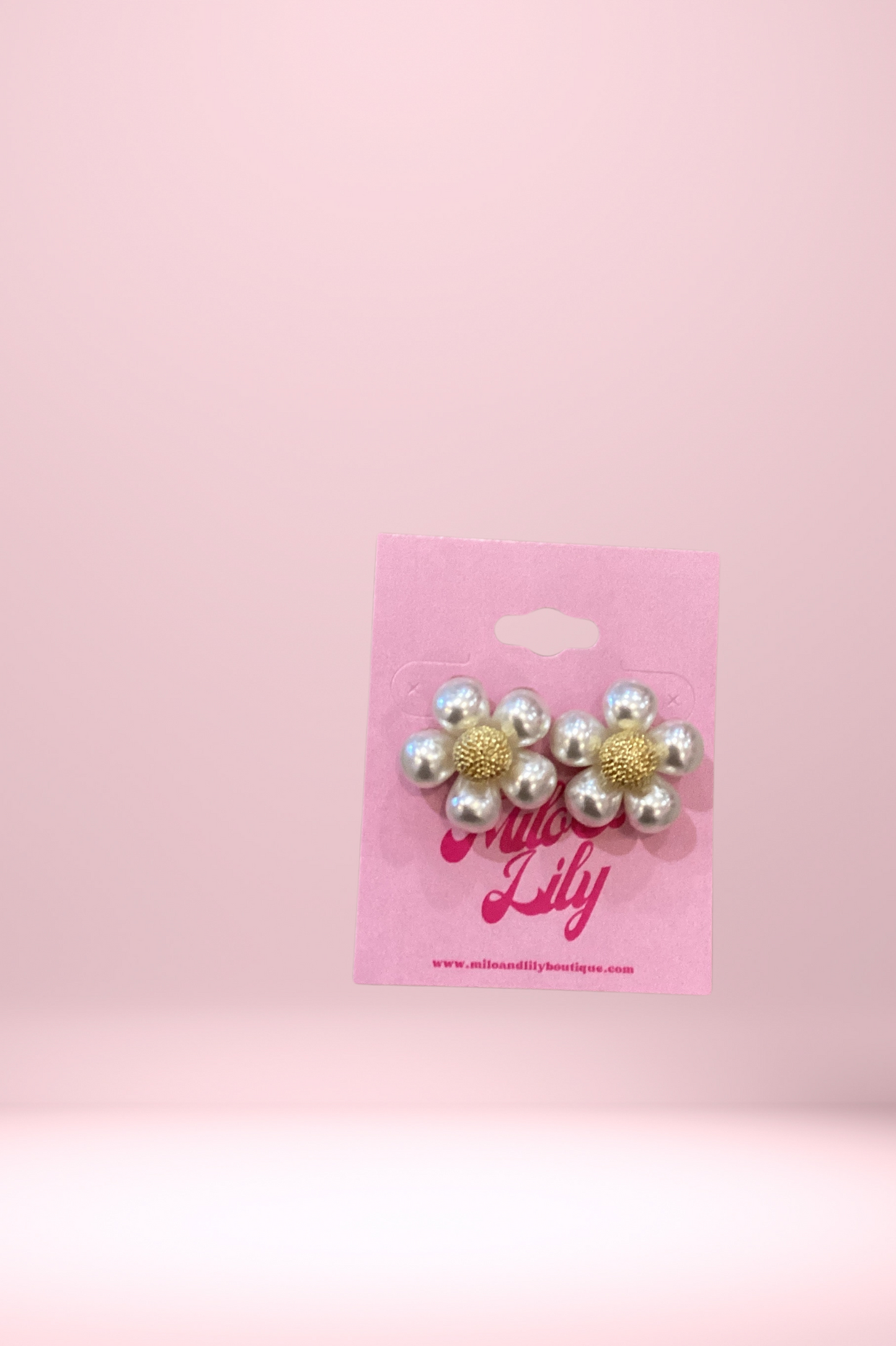 Daisy Luxe Earrings