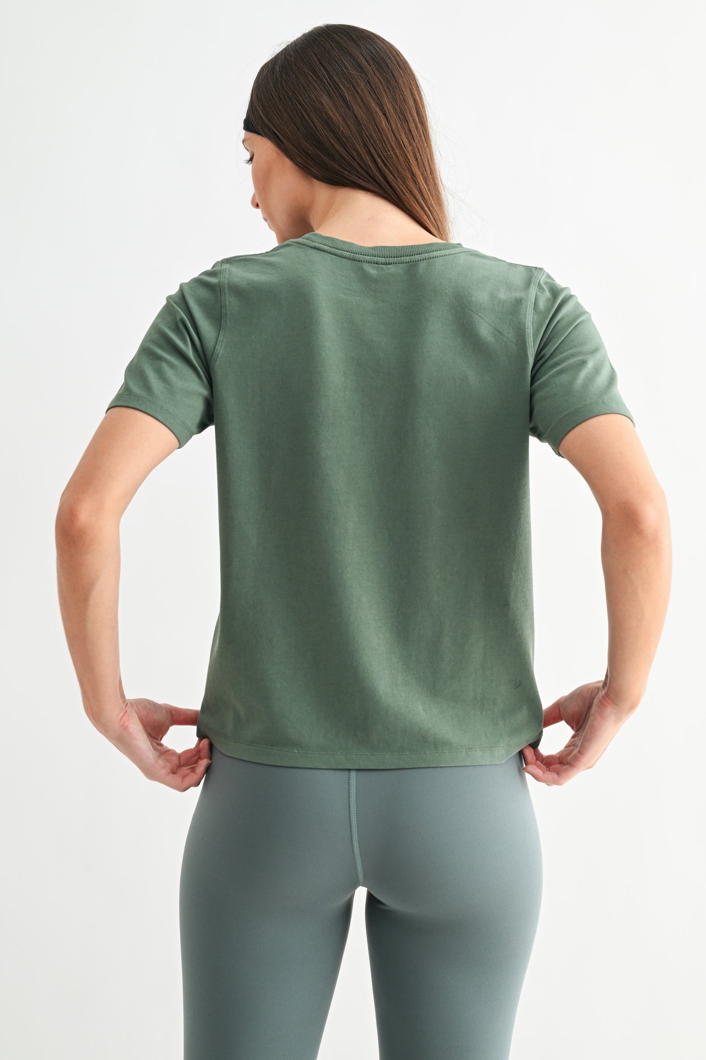 Back to Basics Solid Tees : Multiple Color Options Available - Milo & Lily Boutique