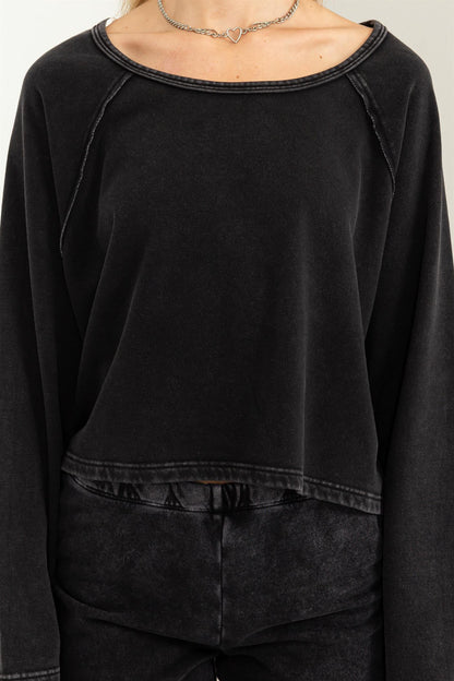 Always on Trend Raglan Crop Sweatshirt - Black
