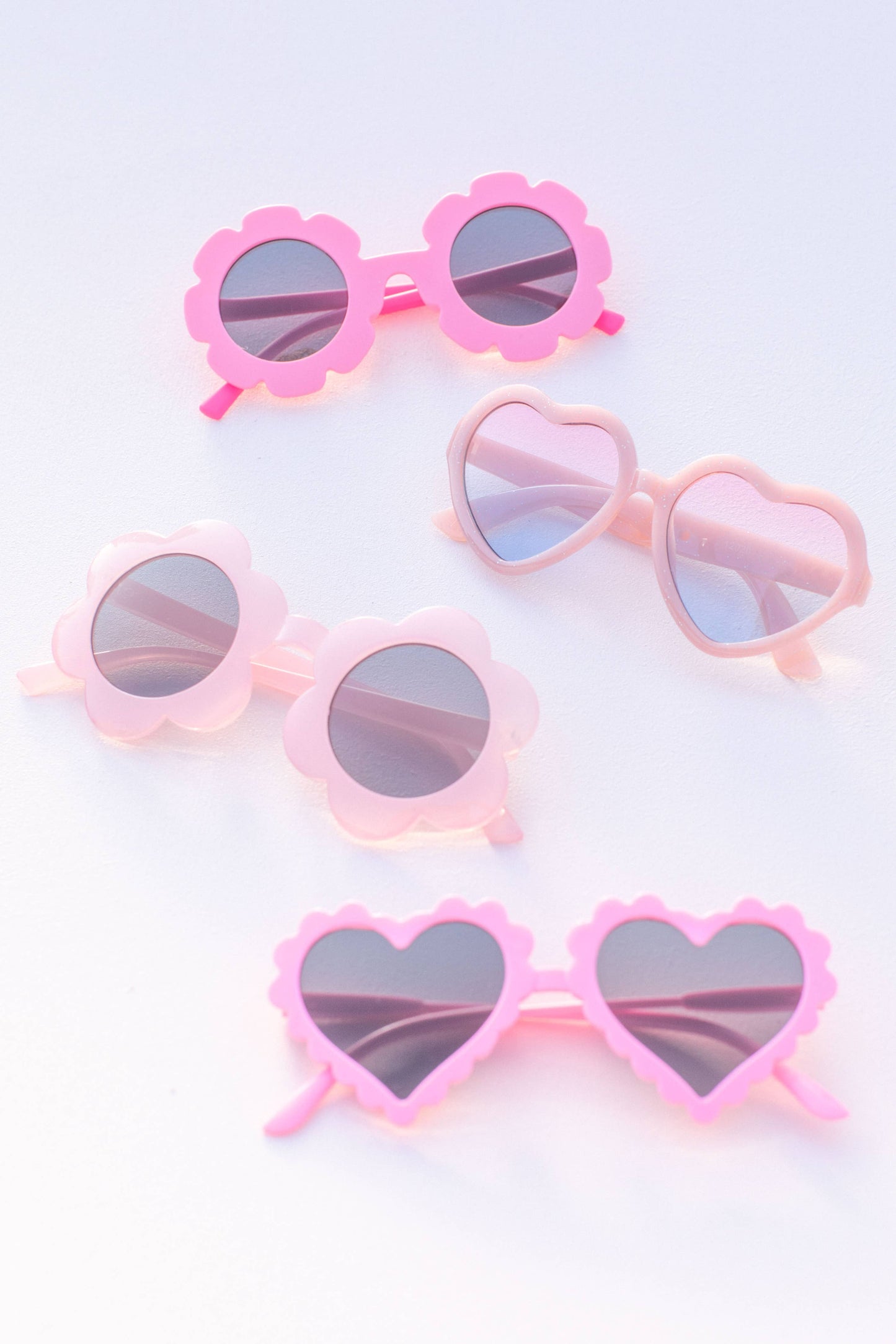 Valentine’s Pink Style Kids Sunglasses: Pink Scallop Heart