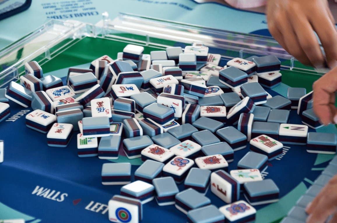 Mahjong Preppy Soiree Starter Kit