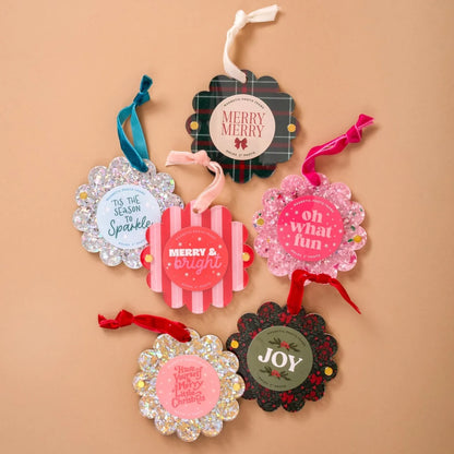 Scalloped Round Picture Frame Ornament