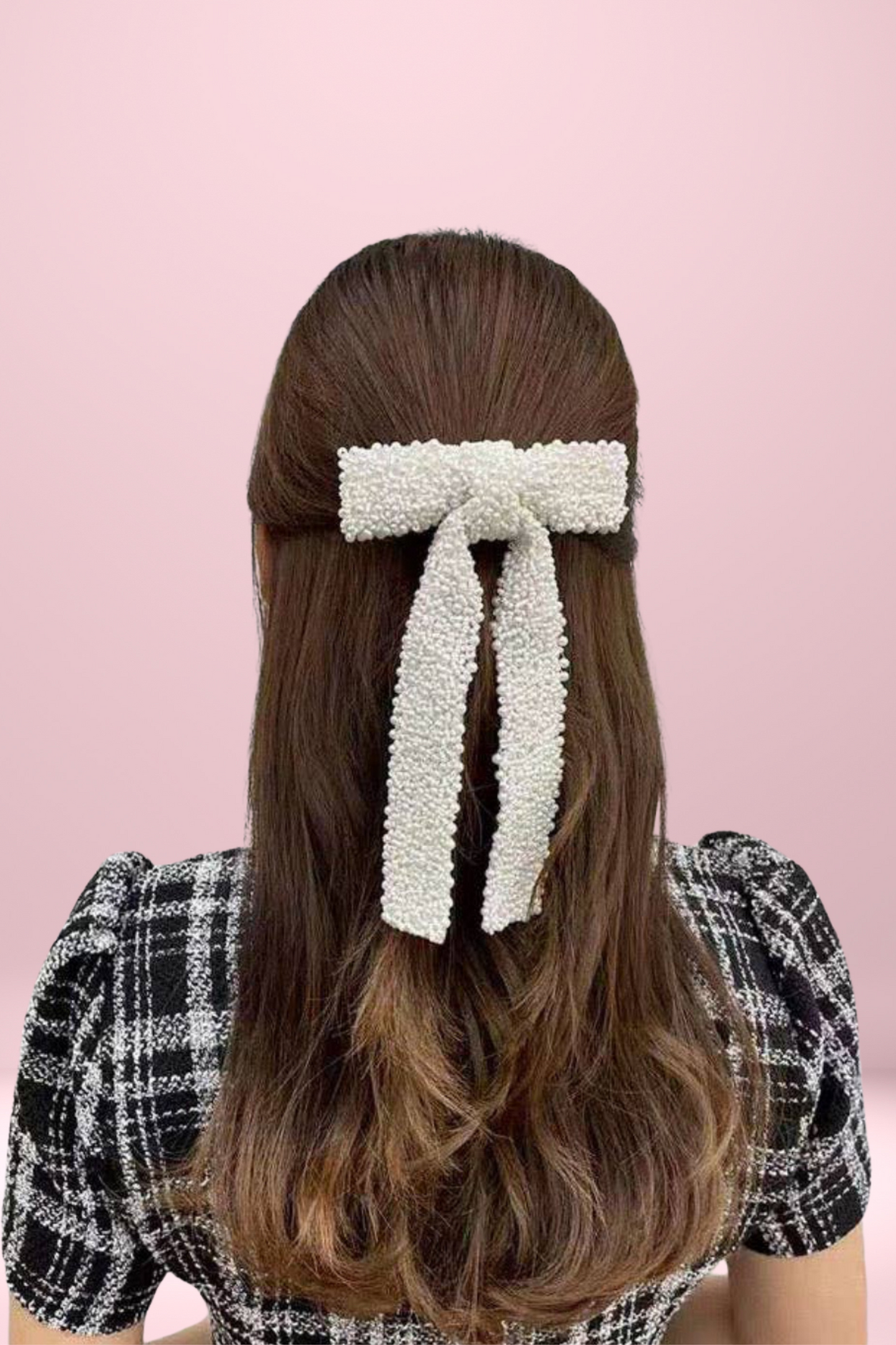 Pretty Pearl Bow Clip