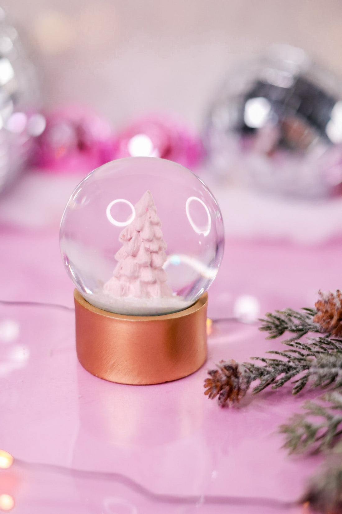 Mini Pastel Snow Globes: Multiple Colors