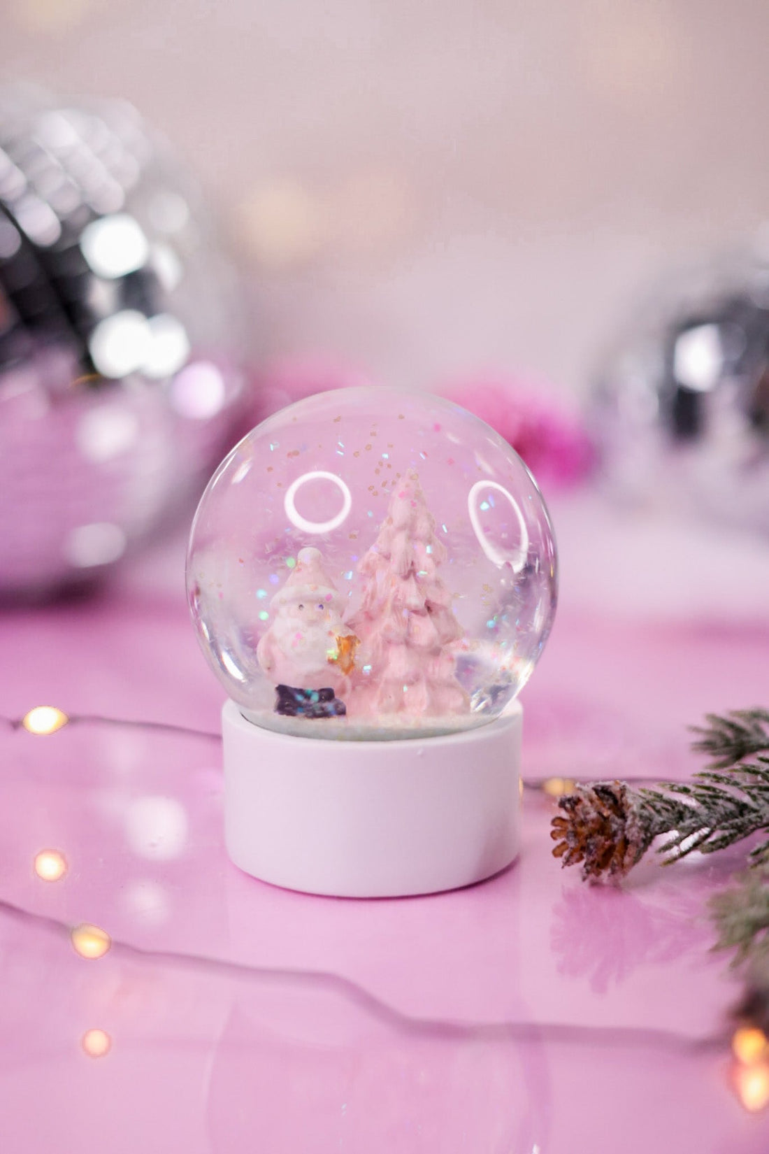 Mini Pastel Snow Globes: Multiple Colors