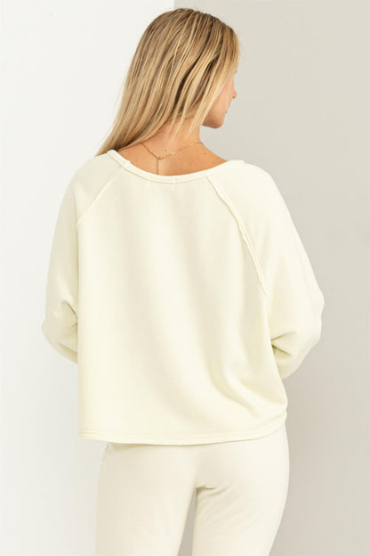 Always on Trend Raglan Crop Sweatshirt - Cream