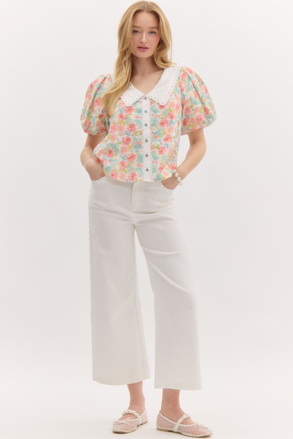 multicolor embroidery Puff sleeve top with Peter pan collar