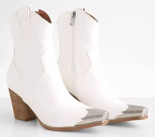 Dakota Western Ankle Boot